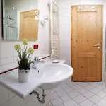 Sam Apartman
